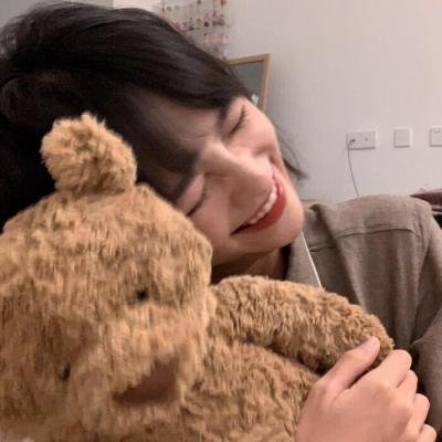 女孩青春纪事封面