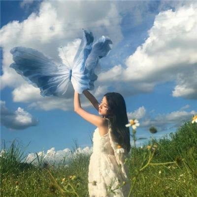 夏日烟云封面