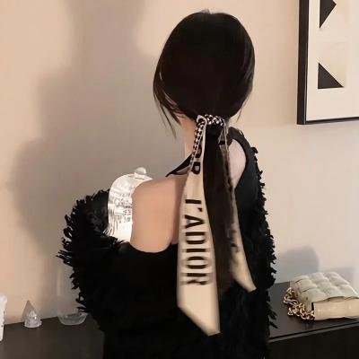 俱乐部谋杀案封面